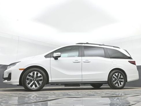 Used 2026 Honda Odyssey EX-L image 47