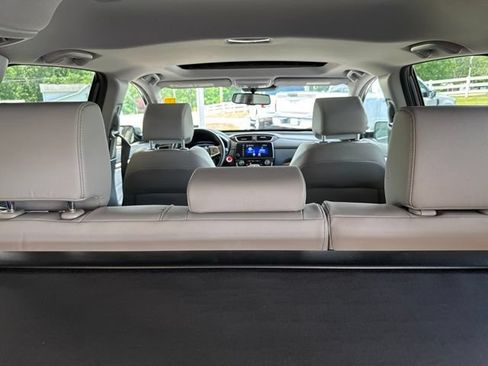 Used 2017 Honda CR-V Touring image 30