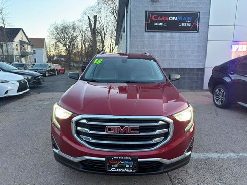 Used 2018 GMC Terrain SLT w/ Infotainment Package II image 2
