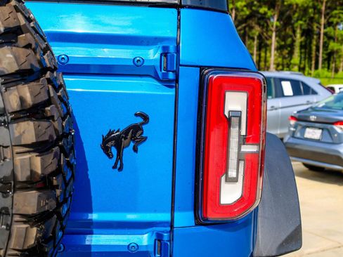Used 2024 Ford Bronco Wildtrak AWD/4WD image 8