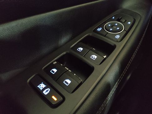 Used 2019 Hyundai Santa Fe AWD image 27