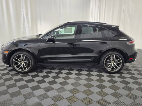 New 2025 Porsche Macan image 2