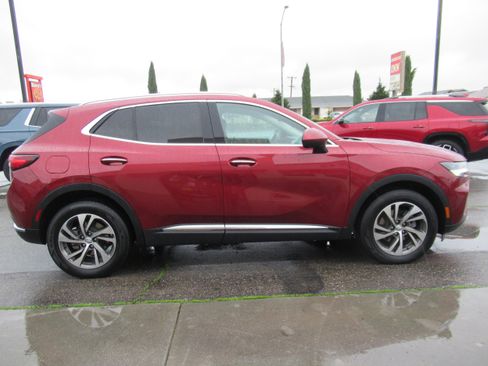 Used 2023 Buick Envision Essence image 12