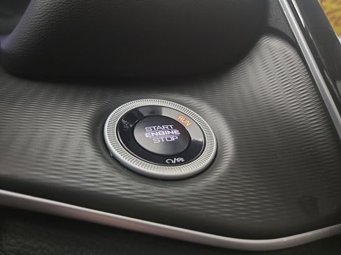 Certified 2025 Jeep Grand Cherokee Altitude image 27