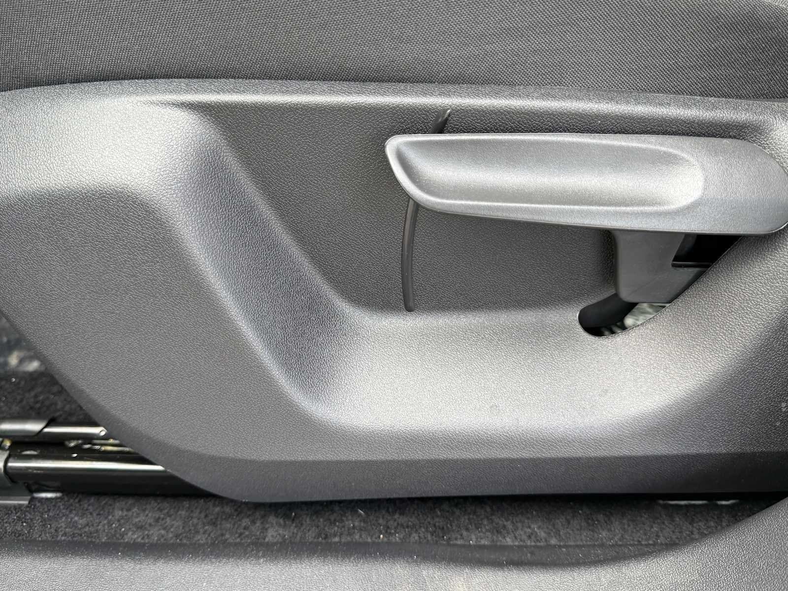 New 2026 Volkswagen Tiguan S AWD/4WD image 8