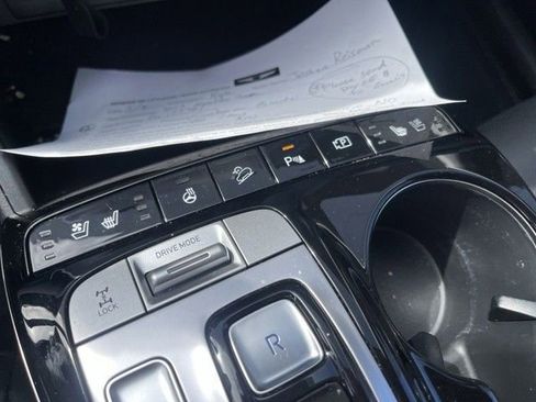 Certified 2023 Hyundai Tucson Limited AWD/4WD image 7