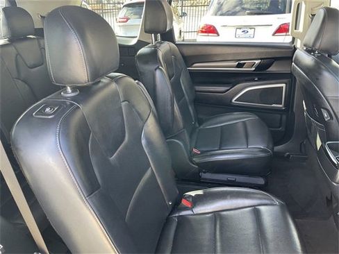Used 2020 Kia Telluride S image 31