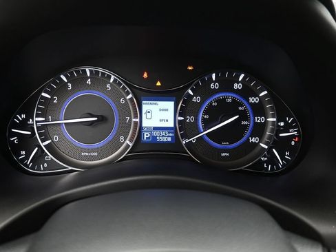 Used 2019 INFINITI QX80 Luxe w/ 22" Wheel Package RWD image 3