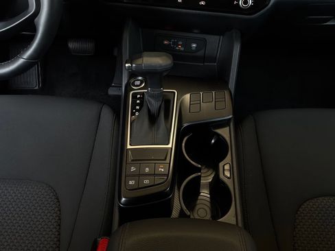 Used 2026 Kia Sportage LX FWD image 14