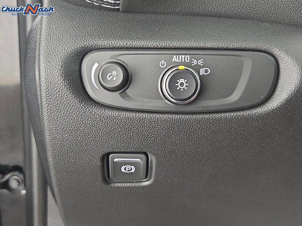 Used 2026 Chevrolet Blazer LT FWD image 23