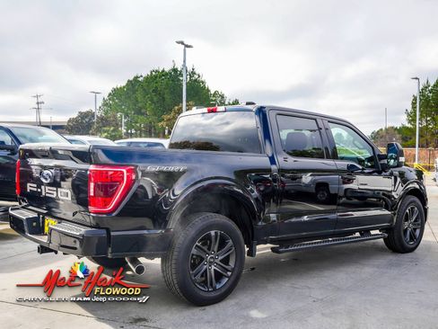 Used 2022 Ford F150 XLT w/ Equipment Group 301A Mid image 9