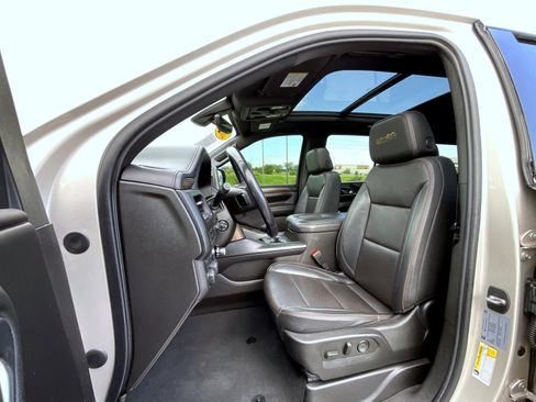 Certified 2021 Chevrolet Tahoe High Country AWD/4WD image 10