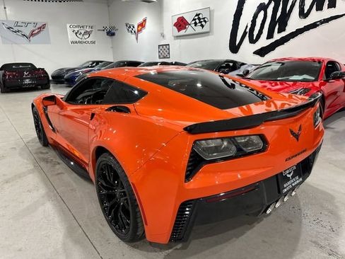 Used 2019 Chevrolet Corvette Z06 image 3