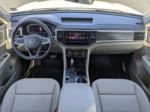 Used 2023 Volkswagen Atlas SE image 20