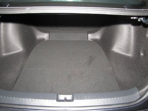 Certified 2024 Honda Accord EX image 17