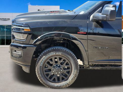 New 2025 RAM 2500 Limited AWD/4WD image 10