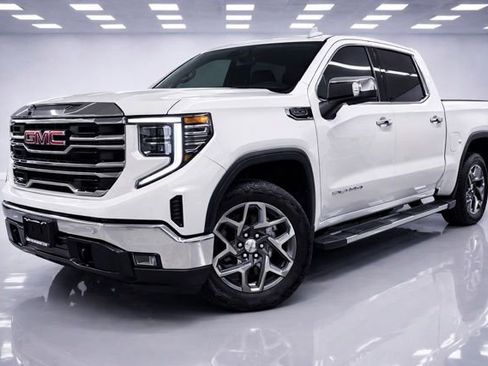Used 2023 GMC Sierra 1500 SLT w/ SLT Premium Package image 6