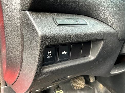 Used 2015 Nissan Altima 2.5 S w/ Power Driver Seat Package FWD image 36