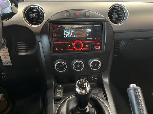 Used 2011 MAZDA MX-5 Miata Grand Touring w/ Premium Pkg RWD image 59