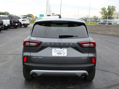 New 2026 Ford Escape Active w/ Cold Weather Package AWD/4WD image 4