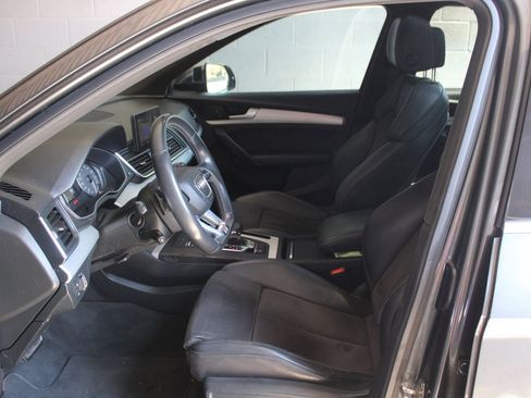 Used 2020 Audi SQ5 Premium w/ Convenience Package AWD/4WD image 9