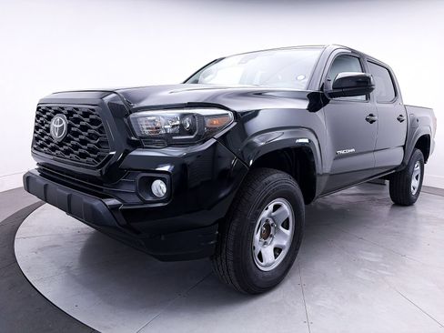 Used 2023 Toyota Tacoma SR5 RWD image 10
