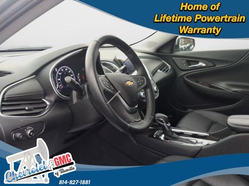 Used 2023 Chevrolet Malibu LT w/ Driver Confidence Package image 3