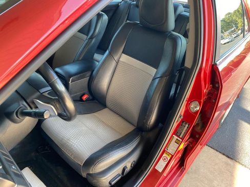 Used 2012 Toyota Camry SE image 14