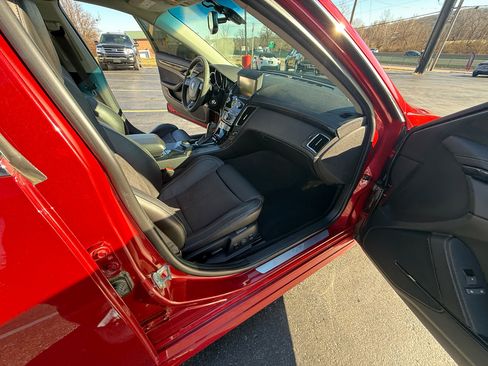 Used 2012 Cadillac CTS V image 41