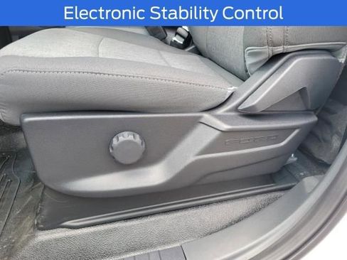 New 2025 Ford F350 XL w/ 360-Degree Camera Package AWD/4WD image 17