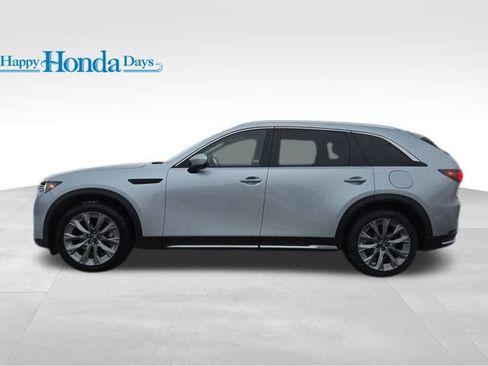 Used 2024 MAZDA CX-90 3.3 Turbo w/ Premium Package image 11