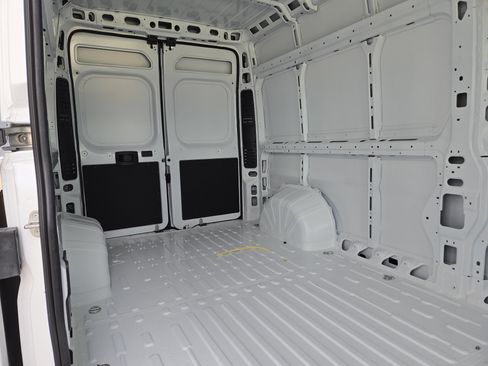 New 2026 RAM ProMaster 2500 w/ Convenience Group image 20