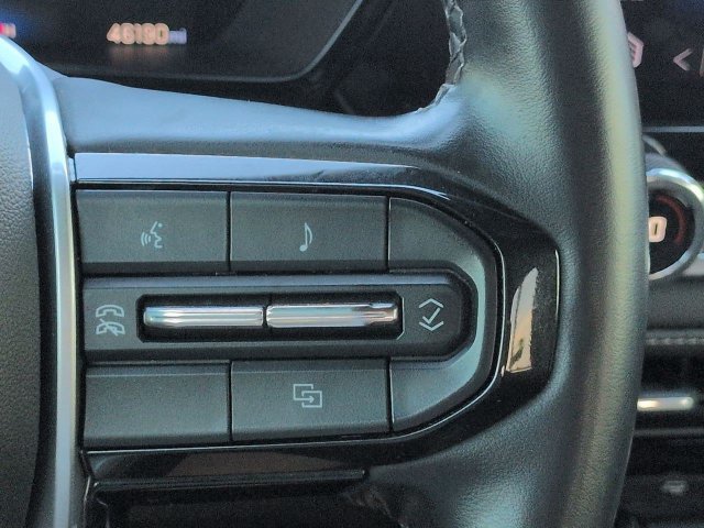 Used 2024 Chevrolet Colorado LT w/ LT Convenience Package II RWD image 24