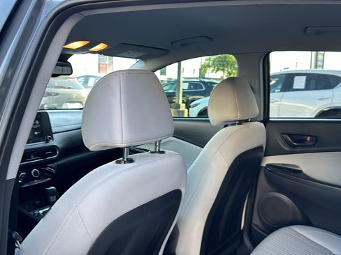 Used 2023 Hyundai Kona SEL image 17