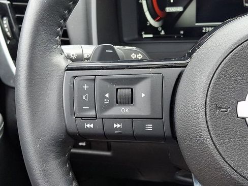 Used 2023 Nissan Rogue Platinum FWD image 23