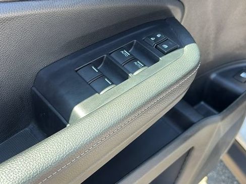 Used 2025 Honda Ridgeline RTL+ image 11