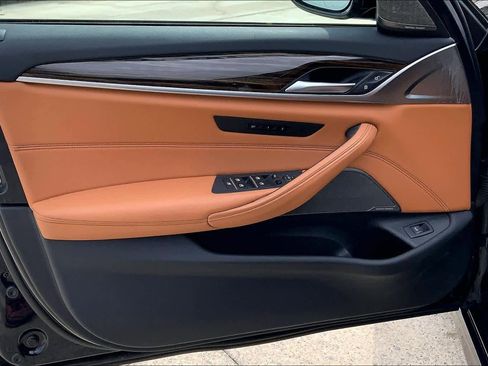 Used 2023 BMW 540i w/ M Sport Package image 21