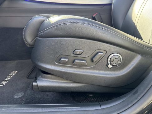 Used 2024 Genesis GV70 3.5T Sport image 21