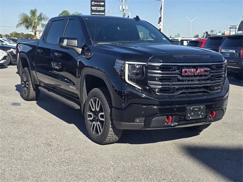 Used 2025 GMC Sierra 1500 AT4 w/ AT4 Premium Package image 3