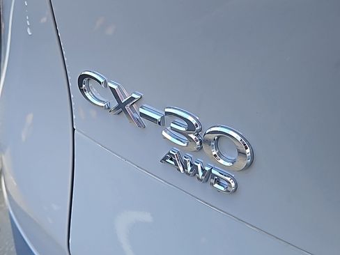 New 2026 MAZDA CX-30 AWD 2.5 S w/ Select Sport Pkg image 4