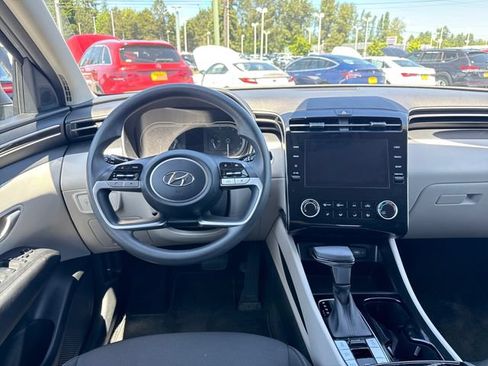 Used 2022 Hyundai Tucson SEL AWD/4WD image 12