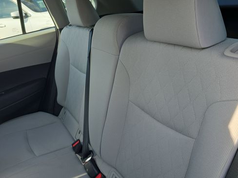 Used 2024 Toyota Corolla Cross L image 11