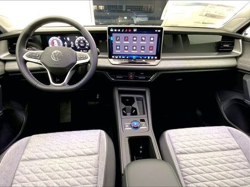 New 2026 Volkswagen Tiguan S image 6