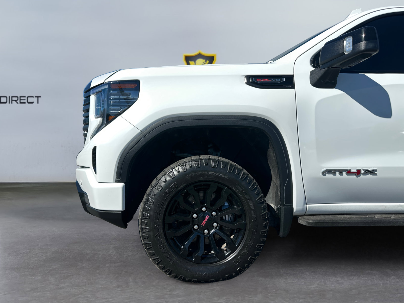 Used 2023 GMC Sierra 1500 AT4X AWD/4WD image 14