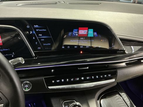 Used 2024 Cadillac Escalade Sport w/ LPO, ONYX Package AWD/4WD image 19