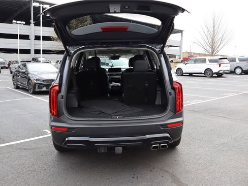 Certified 2022 Kia Telluride EX w/ EX Premium Package image 5