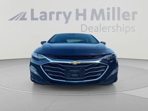 Used 2025 Chevrolet Malibu LT FWD image 8