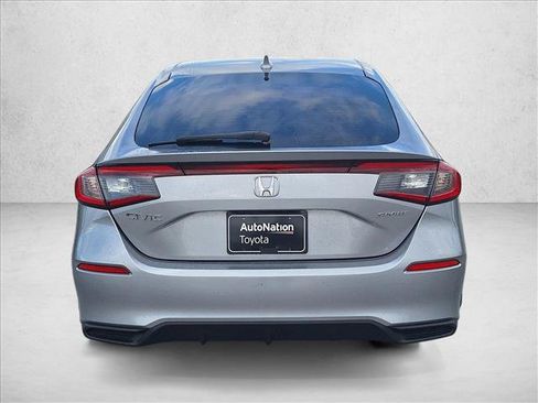 Used 2022 Honda Civic Sport image 6