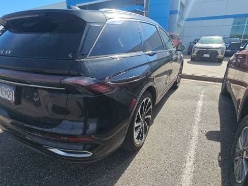 Used 2025 Lincoln Nautilus Black Label AWD/4WD image 5