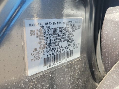 Certified 2025 Nissan Kicks SV FWD image 33
